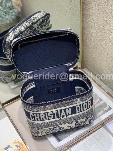 Cosmetic Bag 25 Cosmetic Bag 25