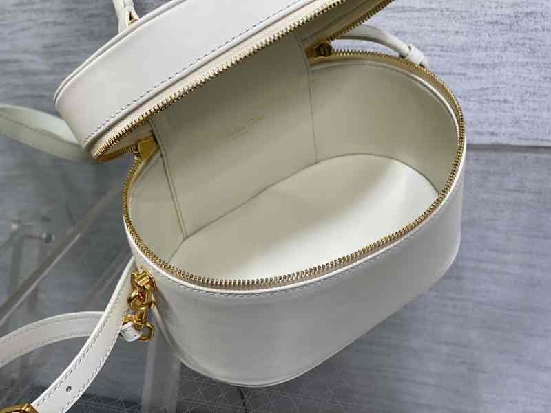 232901 Signature Vanity 24 232901 Signature Vanity 24