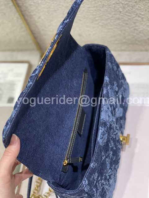 M9243 Caro 28 M9243 Caro 28