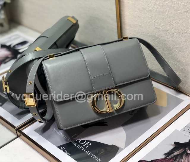 M9030 Leather 24 M9030 Leather 24