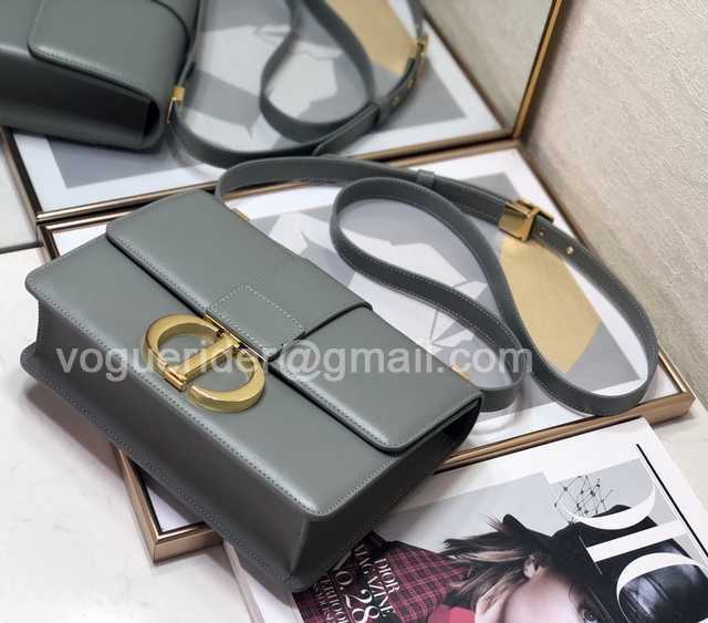 M9030 Leather 24 M9030 Leather 24