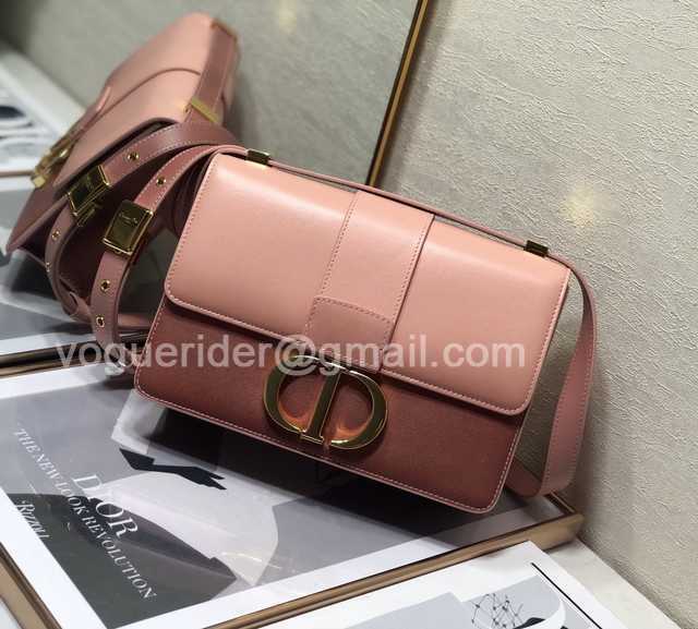 M9030 Leather 24 M9030 Leather 24