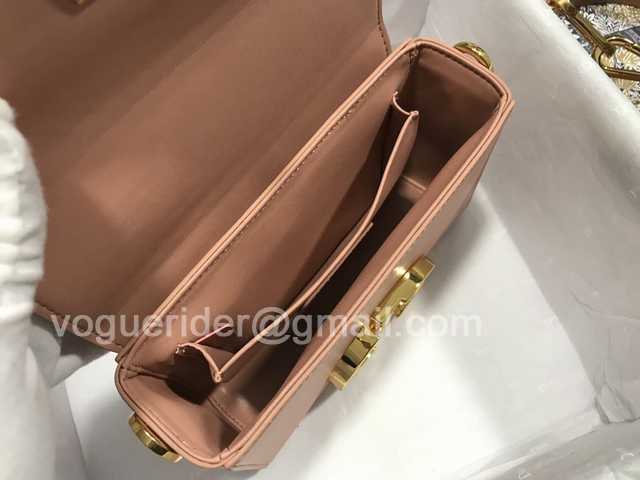 M9204 leather 17 M9204 leather 17