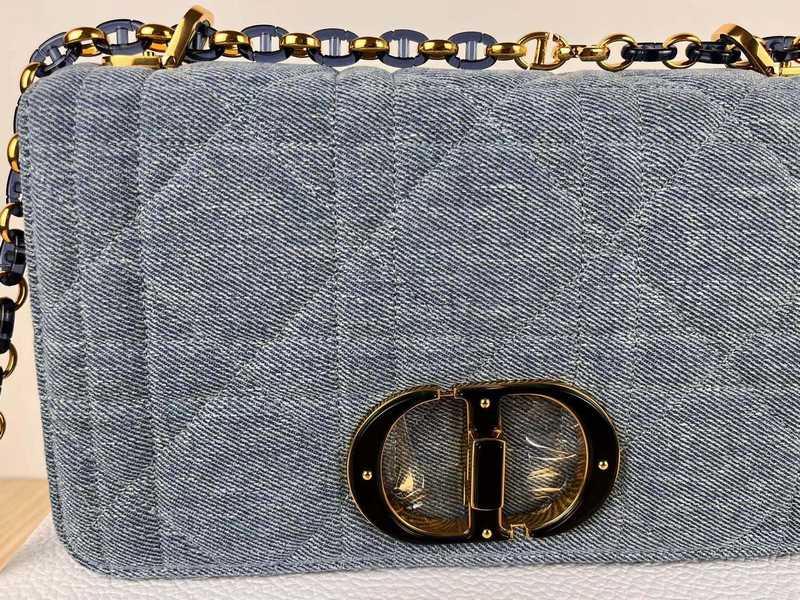 M9242 Caro 25 Denim M9242 Caro 25 Denim