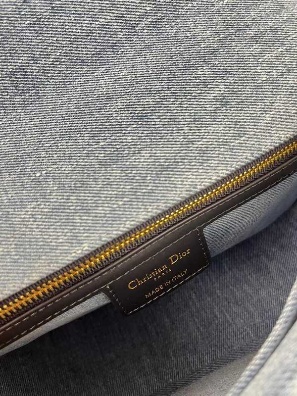 M9242 Caro 25 Denim M9242 Caro 25 Denim
