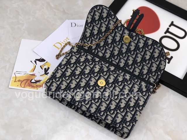 2209-1 chain bag 22 2209-1 chain bag 22