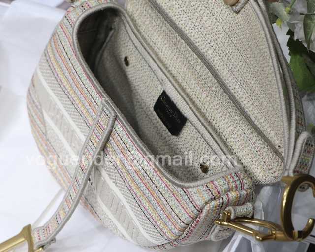 M9001 25 Embroidery M9001 25 Embroidery
