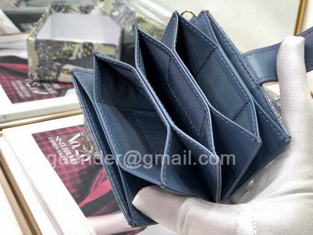 2236 Card Holder 10 2236 Card Holder 10