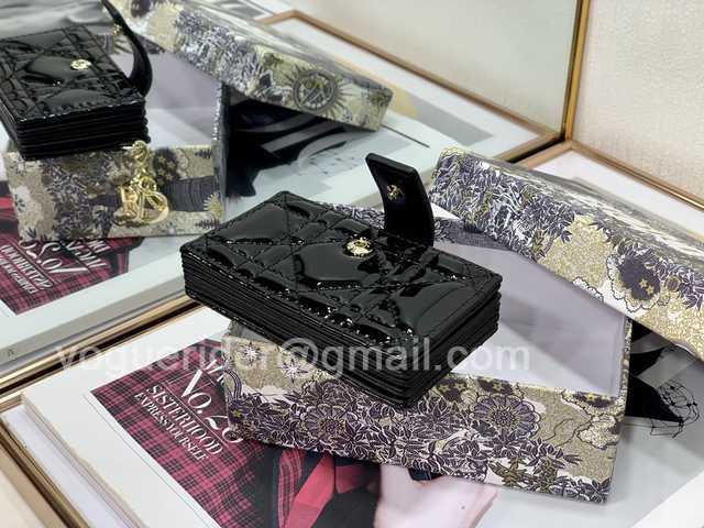 2236 Card Holder 10 2236 Card Holder 10