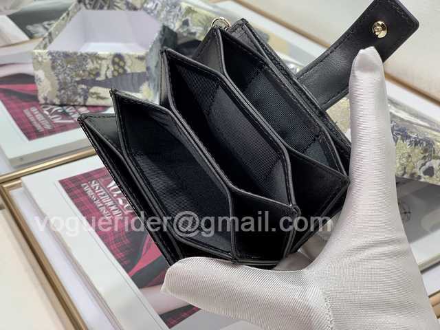 2236 Card Holder 10 2236 Card Holder 10