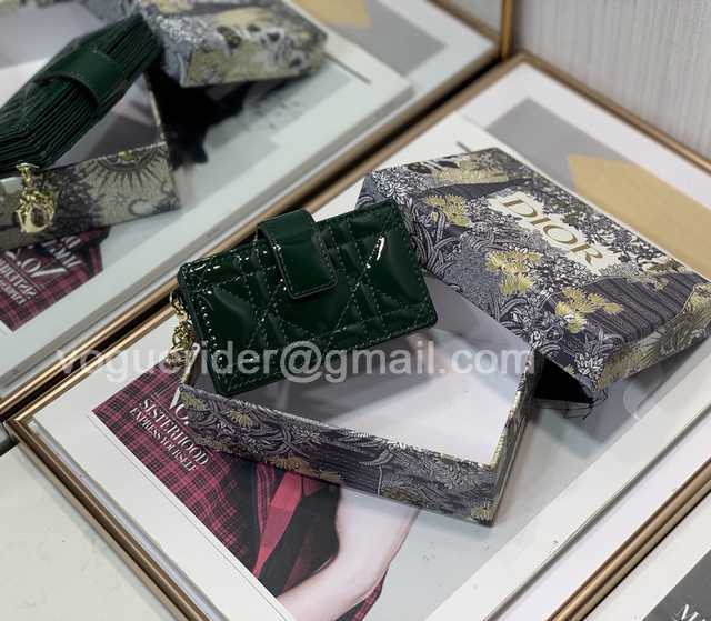 2236 Card Holder 10 2236 Card Holder 10