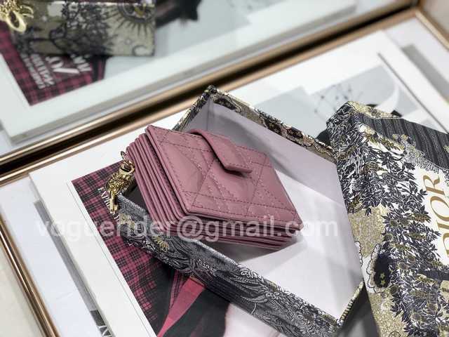 2236 Card Holder 10 2236 Card Holder 10