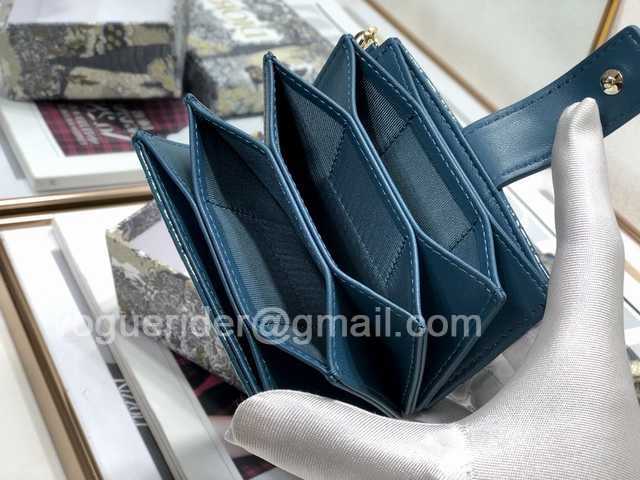 2236 Card Holder 10 2236 Card Holder 10