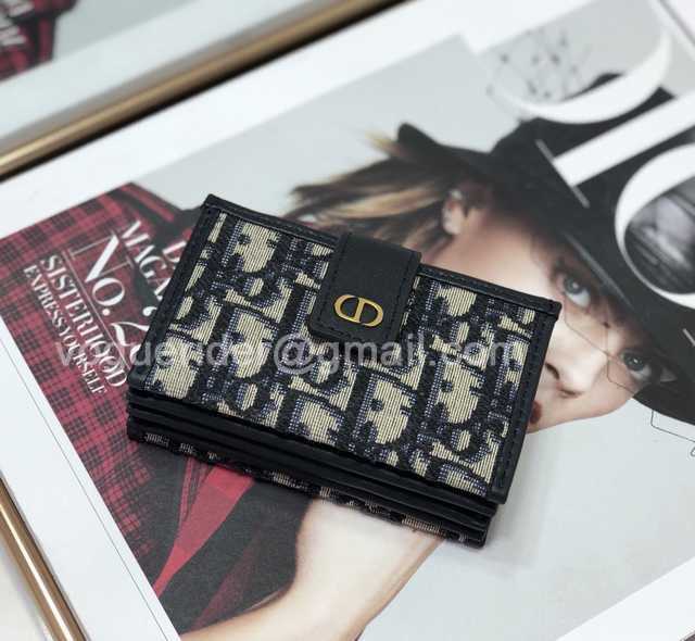 2256-1 Card Holder 11 2256-1 Card Holder 11