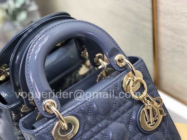 8203A Mini 17 Patent Leather 8203A Mini 17 Patent Leather