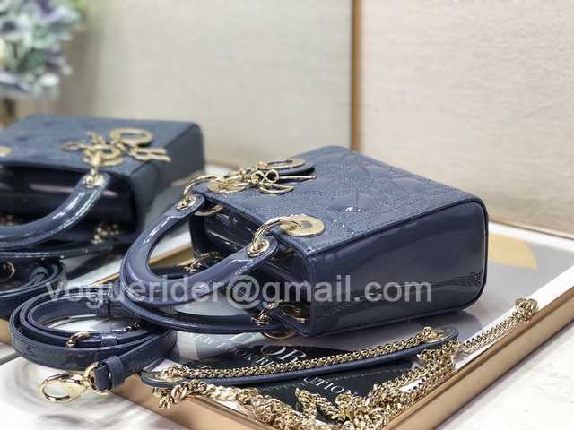 8203A Mini 17 Patent Leather 8203A Mini 17 Patent Leather