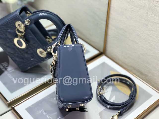 8203A Mini 17 Patent Leather 8203A Mini 17 Patent Leather