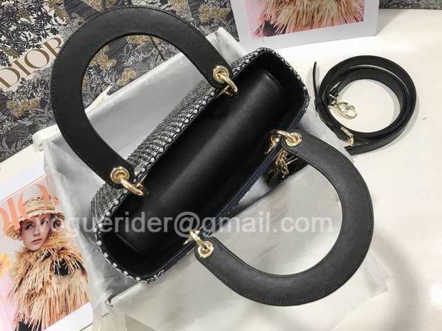 M0565 Embroidery 24 M0565 Embroidery 24
