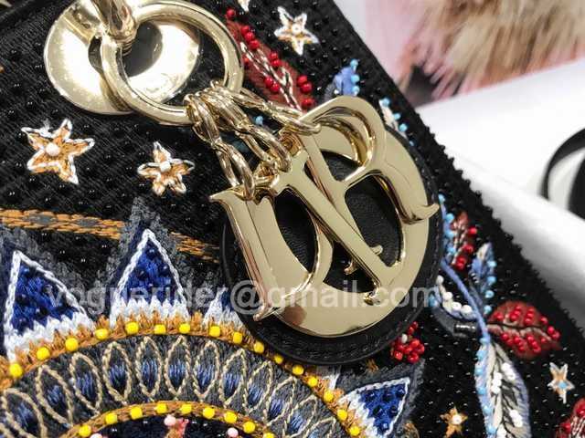 M0565 Embroidery 24 M0565 Embroidery 24