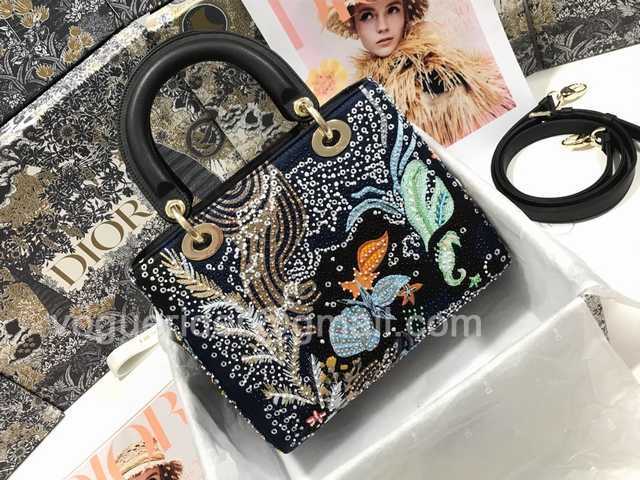 M0565 Embroidery 24 M0565 Embroidery 24