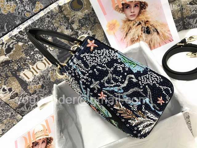 M0565 Embroidery 24 M0565 Embroidery 24