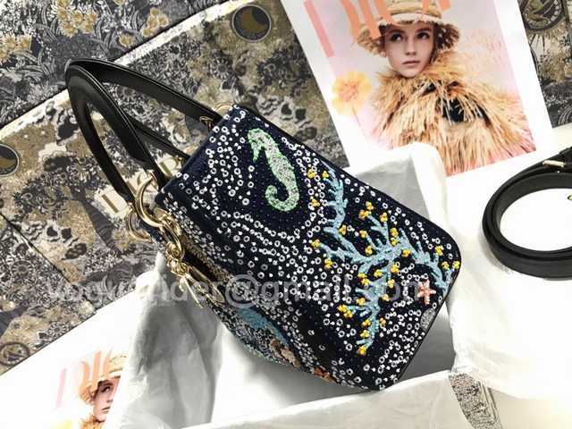 M0565 Embroidery 24 M0565 Embroidery 24