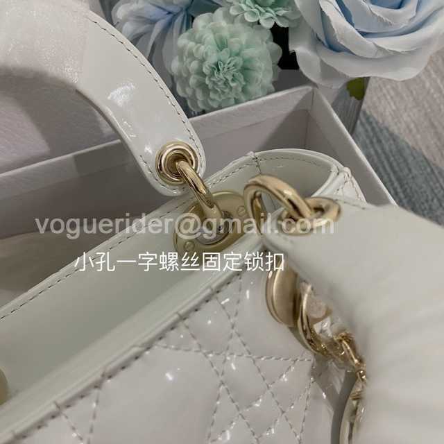 8203A Mini 17 Patent Leather 8203A Mini 17 Patent Leather