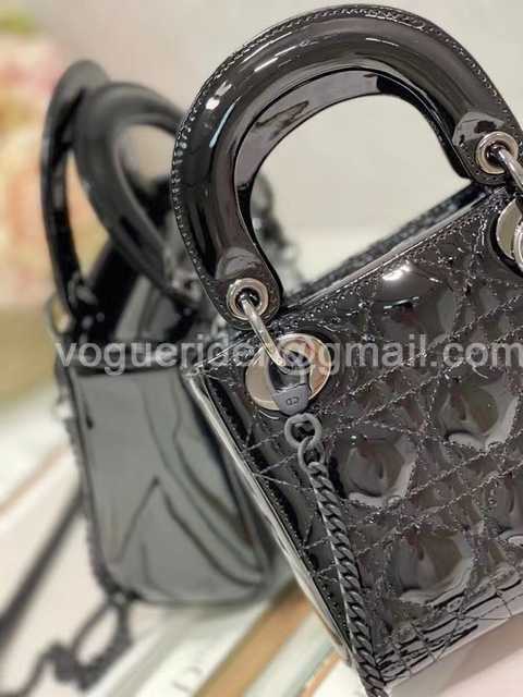 8203A Mini 17 Patent Leather 8203A Mini 17 Patent Leather
