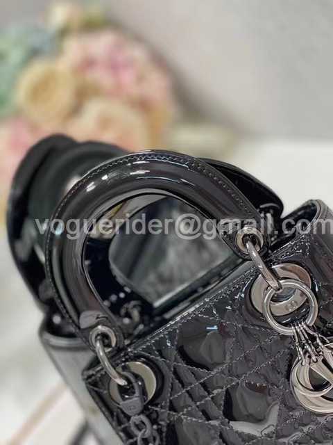 8203A Mini 17 Patent Leather 8203A Mini 17 Patent Leather