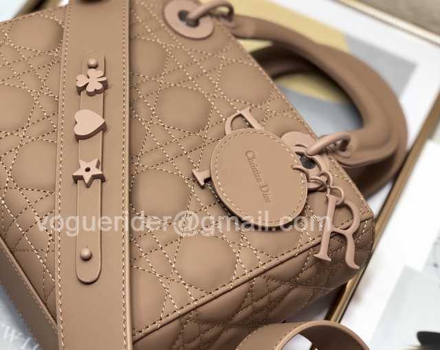 2224s 4L My ABC Ultra-Matte 20 2224s 4L My ABC Ultra-Matte 20