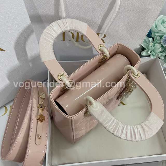 2241A 4L My ABC 20 Patent Leather 2241A 4L My ABC 20 Patent Leather