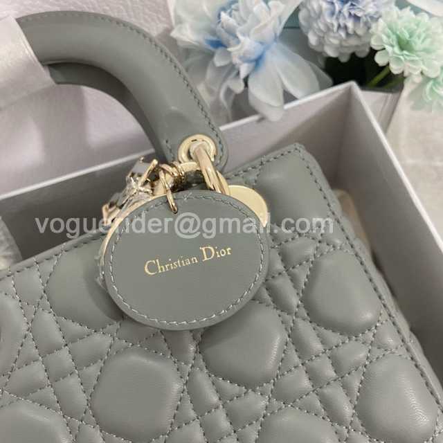 2241 4L My ABC Enamel 20 2241 4L My ABC Enamel 20