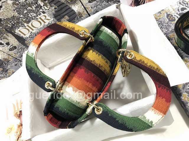 M0565 Embroidery 24 M0565 Embroidery 24