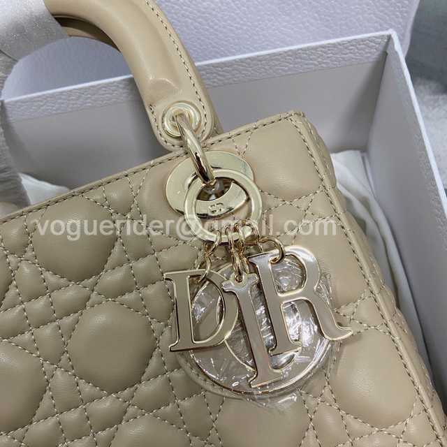 2241 4L My ABC Enamel 20 2241 4L My ABC Enamel 20