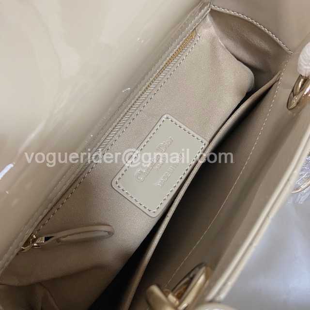 2241A 4L My ABC 20 Patent Leather 2241A 4L My ABC 20 Patent Leather