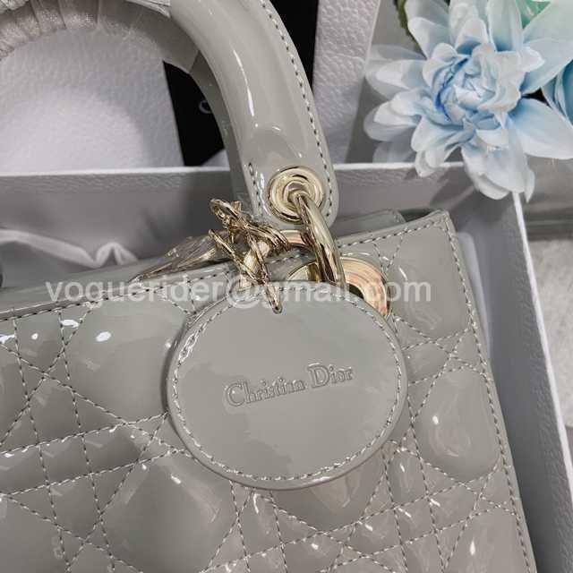 2241A 4L Patent Leather 20 2241A 4L Patent Leather 20