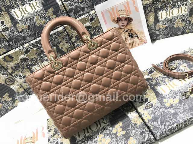 M0566 7L Lambskin 32 M0566 7L Lambskin 32