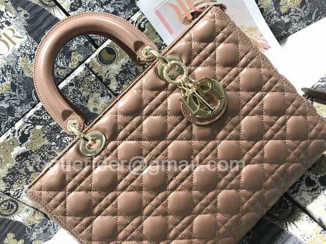 M0566 7L Lambskin 32 M0566 7L Lambskin 32