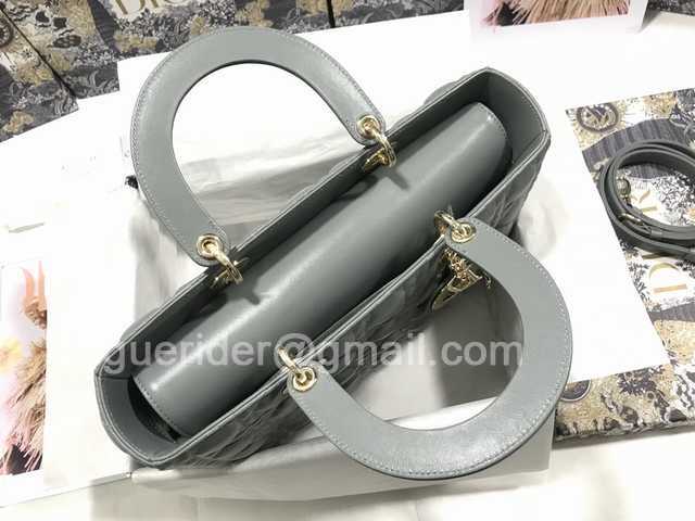 M0566 7L Lambskin 32 M0566 7L Lambskin 32