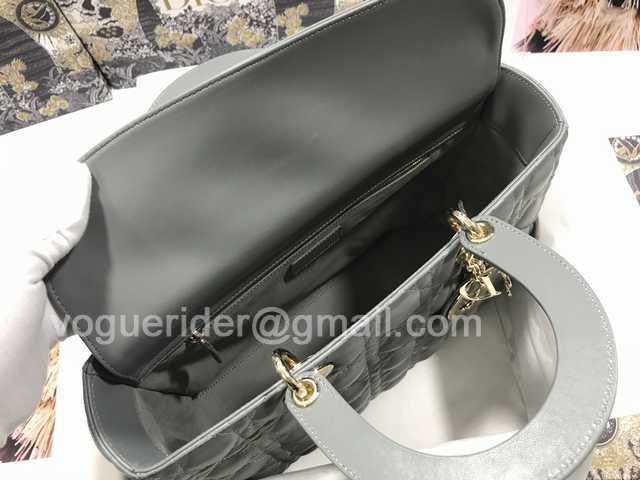 M0566 7L Lambskin 32 M0566 7L Lambskin 32