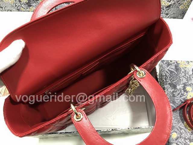 M0566 7L Lambskin 32 M0566 7L Lambskin 32