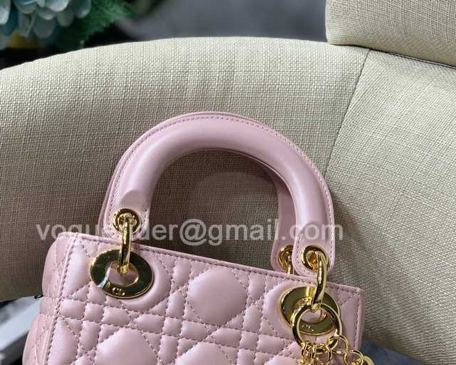 3L My ABC Pearlescent leather 0505 17 3L My ABC Pearlescent leather 0505 17
