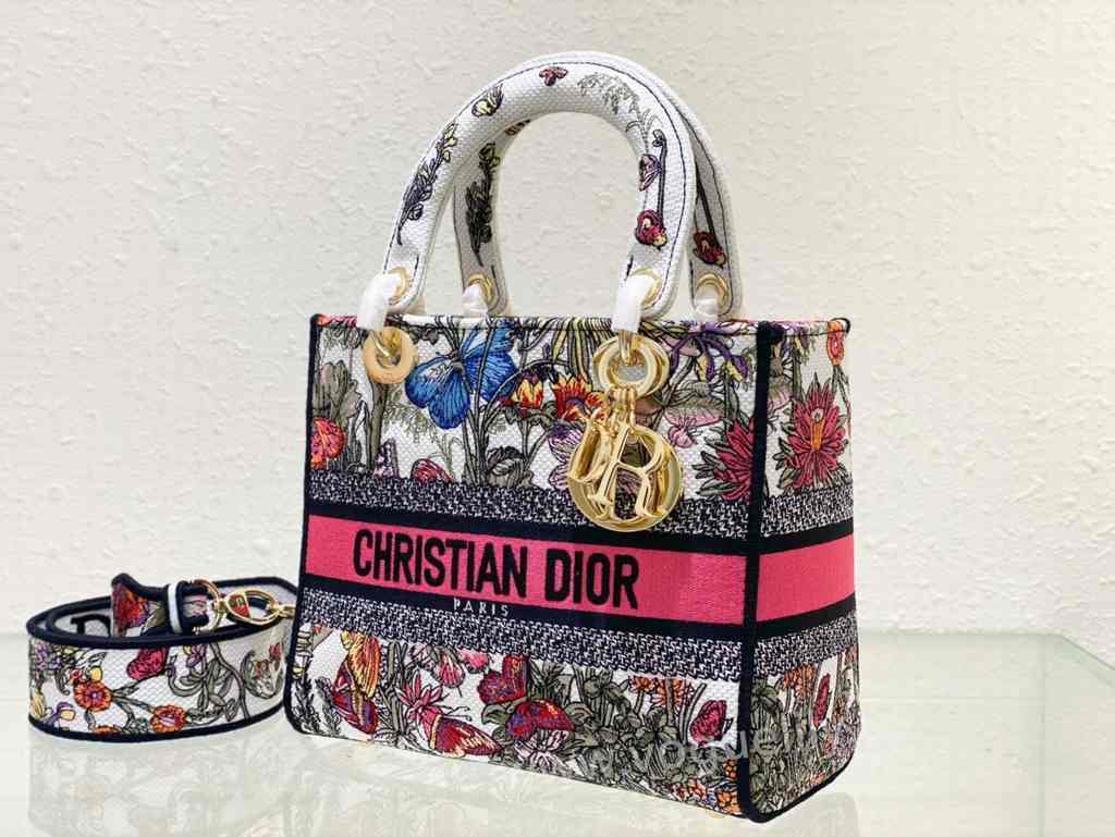 5L 6605 24 Embroidery 5L 6605 24 Embroidery