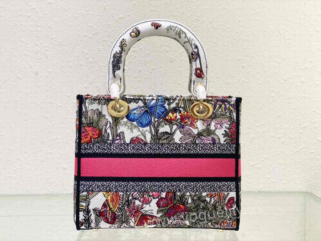 5L 6605 24 Embroidery 5L 6605 24 Embroidery