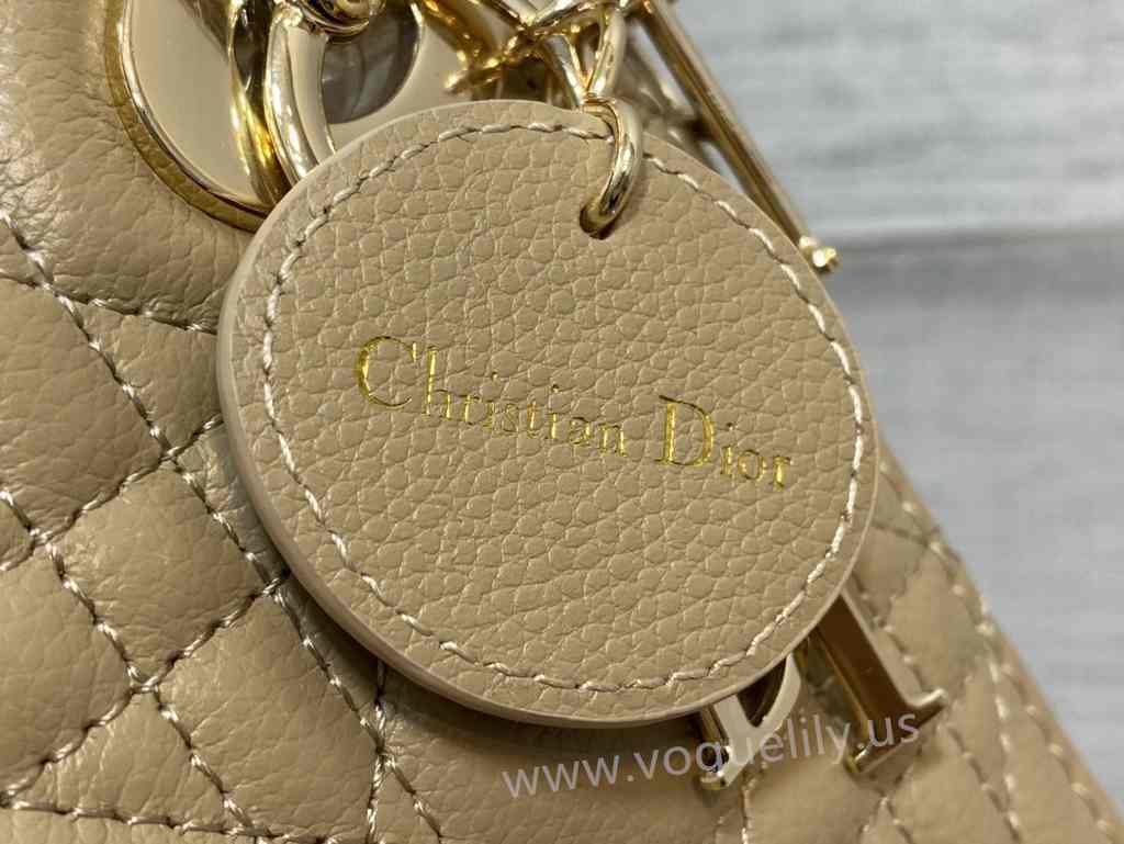 3L 6603 17 Caviar 3L 6603 17 Caviar