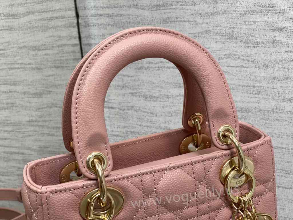 4L 6604 20 Caviar 4L 6604 20 Caviar