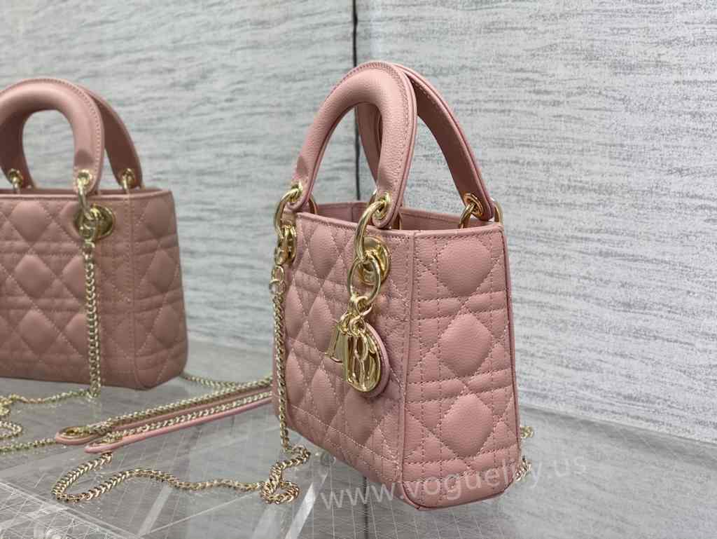 3L 6603 17 Caviar 3L 6603 17 Caviar
