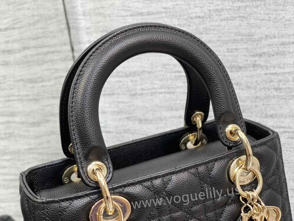 5L 6605 24 Caviar 5L 6605 24 Caviar
