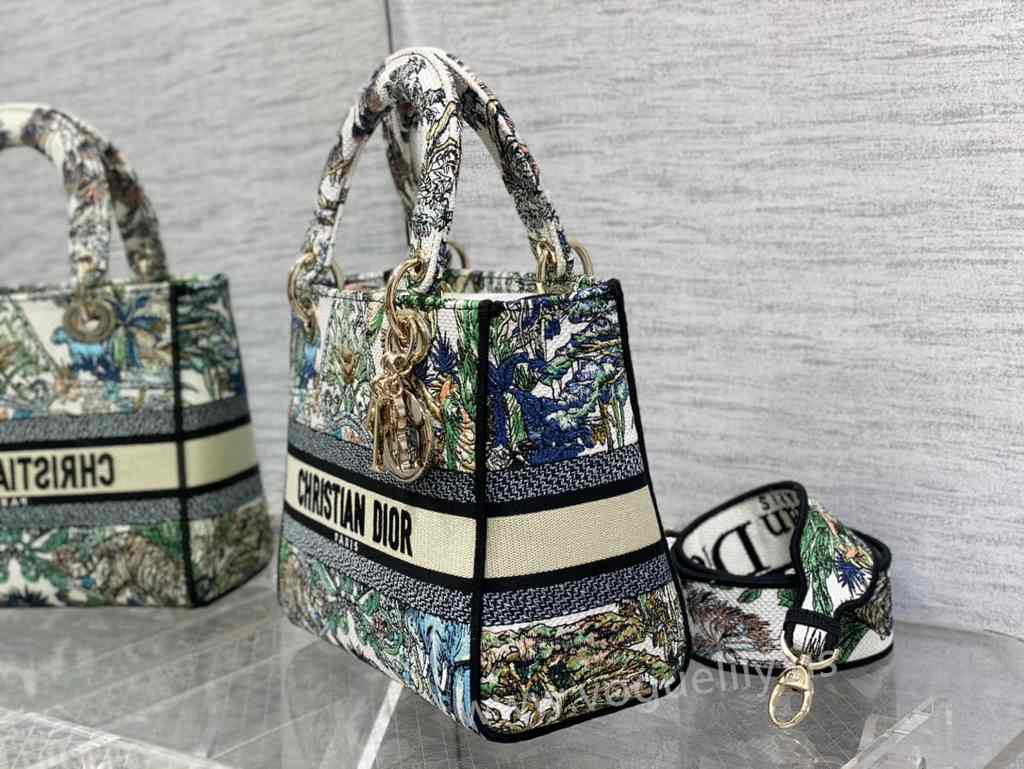 5L 6605 24 Embroidery 5L 6605 24 Embroidery