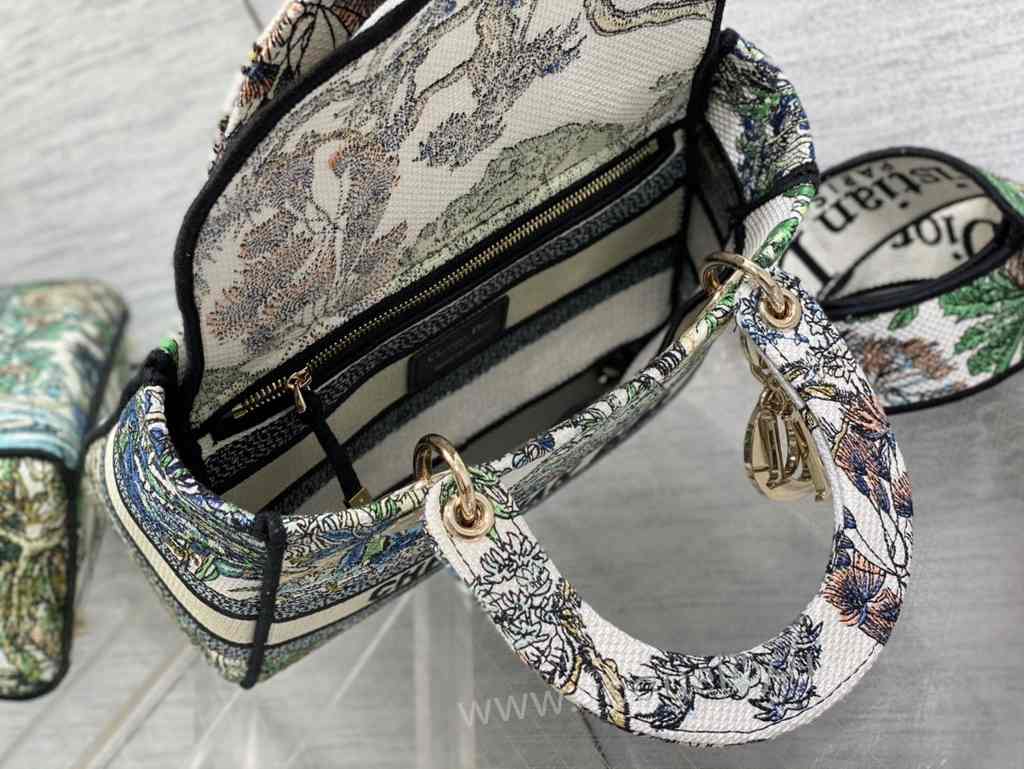 5L 6605 24 Embroidery 5L 6605 24 Embroidery